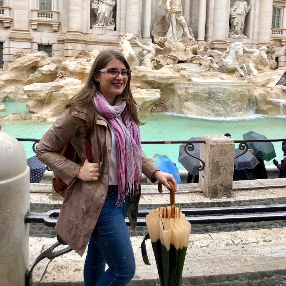 Meet your Posher, Daina